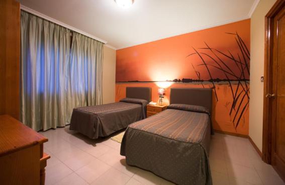 ויאלבה Hostal Restaurante Terra Cha חדר תמונה